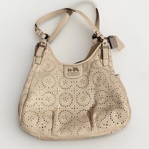 Coach Madison Maggie Lace Leather Laser Cut Shoulder Bag Purse Parchment 19625